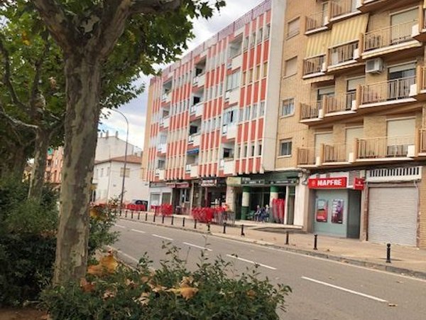 Cariñena,  ES