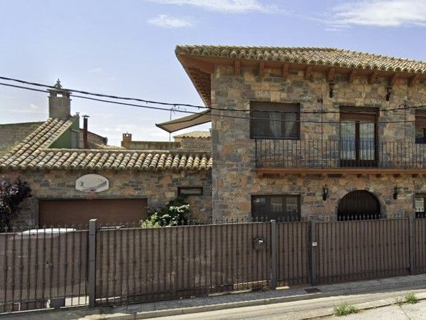 Alfajarin,  ES