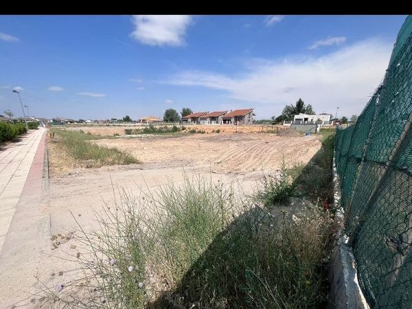 Aldeamayor de San Martin,  ES