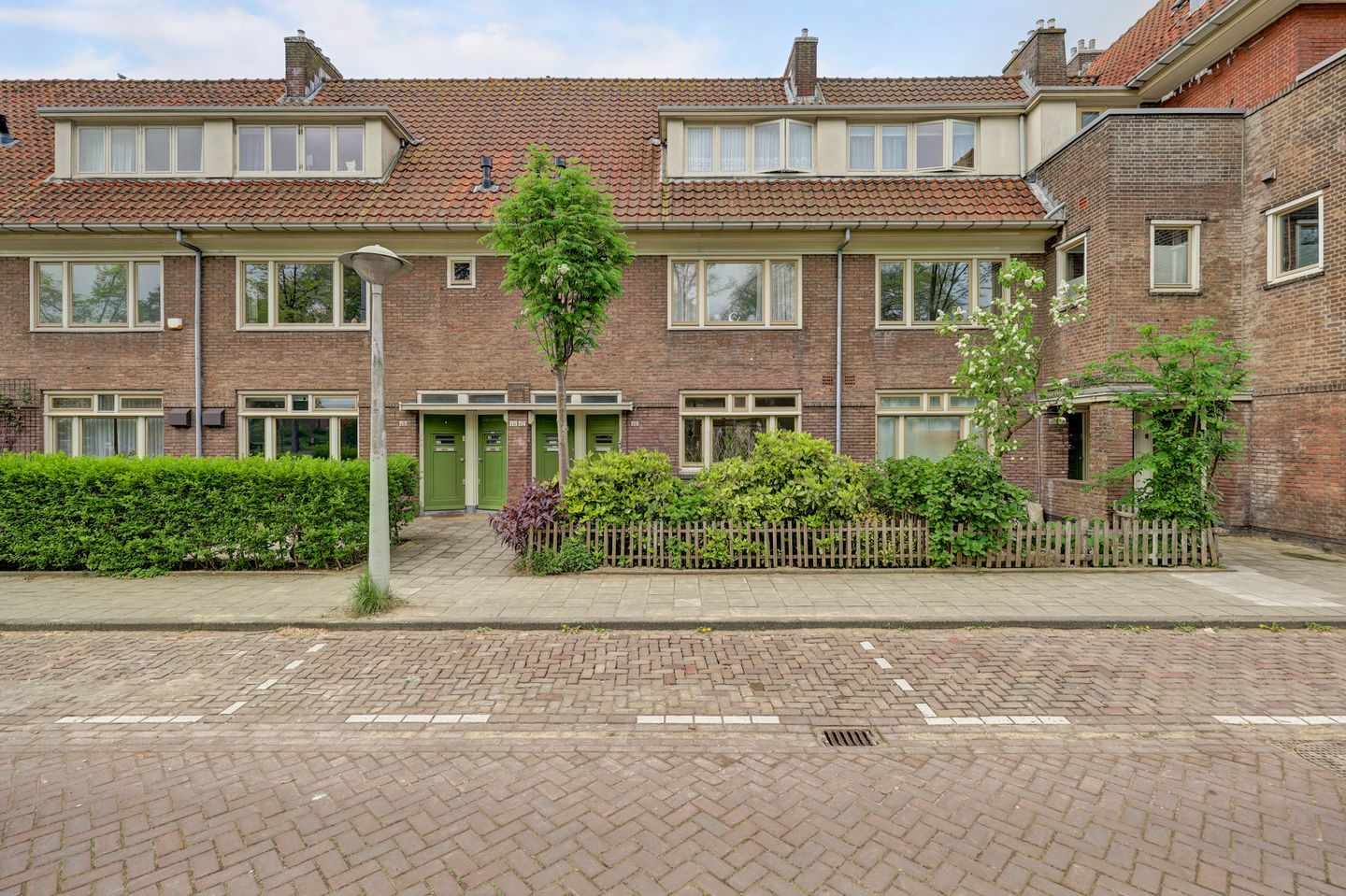 Middenweg 410