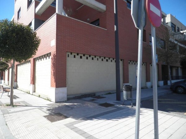 Laguna de Duero,  ES