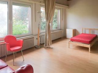Walferdange,  LU