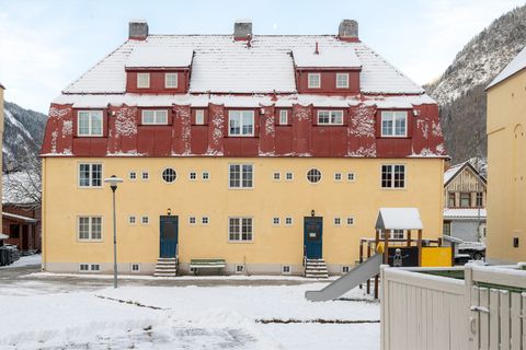 Øistein Hansens gate 9B, Rjukan