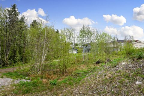 Trøavegen 22, Hjelset