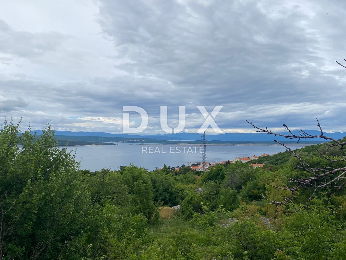 Crikvenica, Centar
