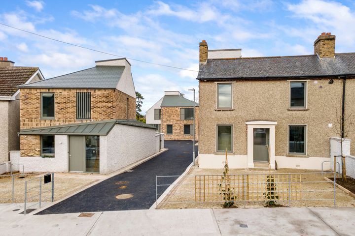 St Fintan's Villas, St Fintan's Villas, 47 St Fintan's Villas, Blackrock, Co. Dublin