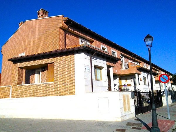 Laguna de Duero,  ES