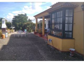 Almendral,  ES