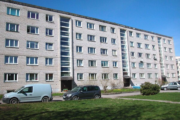 Ida-Virumaa, Sillamäe, Viru pst 20