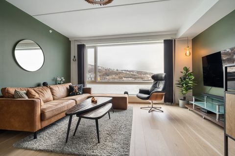 Holstneset 4, Harstad