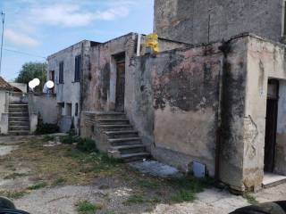 Ortona,  IT