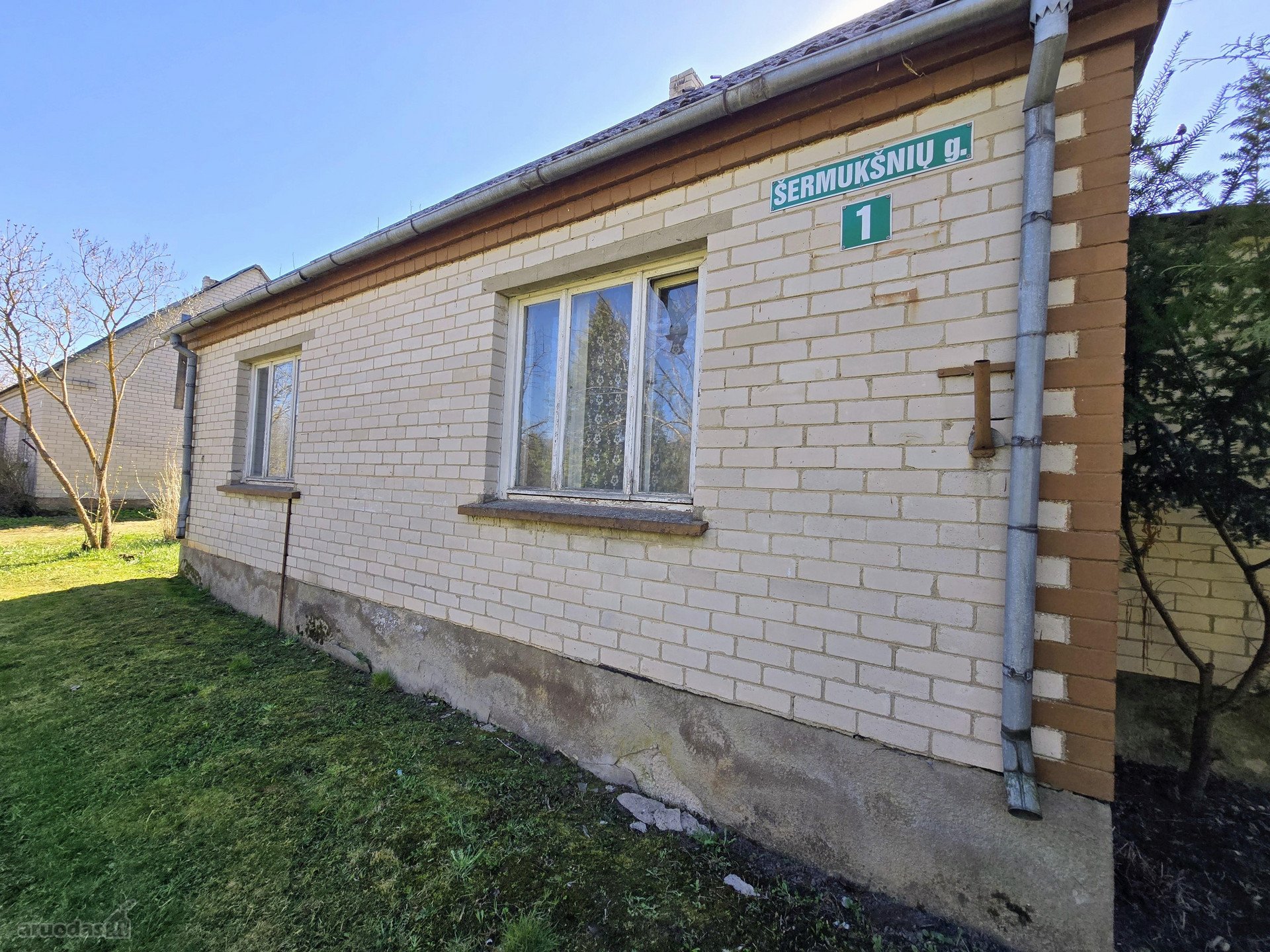 Akmenės r. sav., Kivylių k.Šermukšnių g.