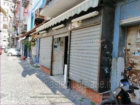 Naples,  IT