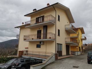 Pizzoli,  IT