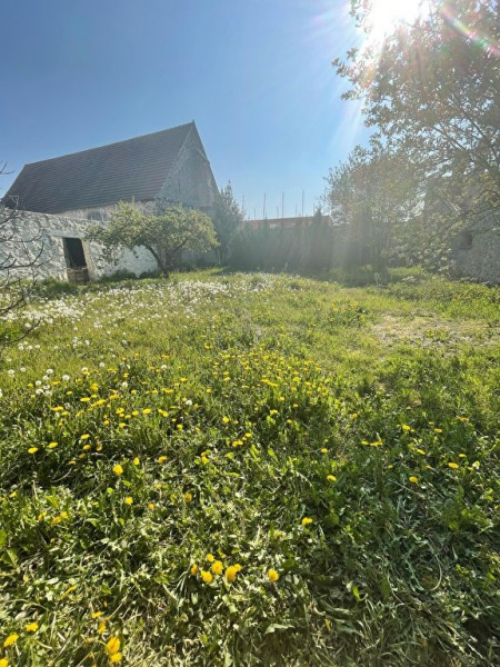 à Senlis (60300)