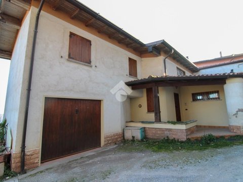 Valeggio sul Mincio,  IT