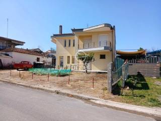 Epanomi,  GR