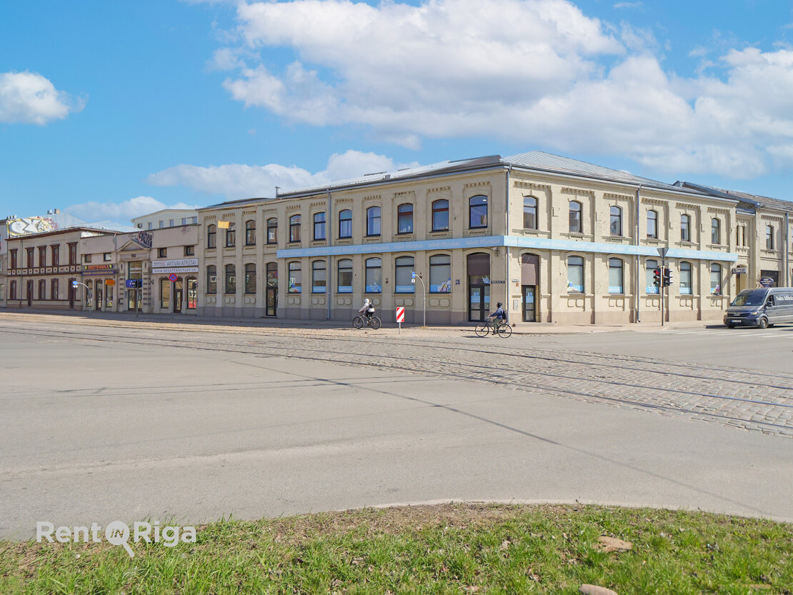 Krišjāņa Barona iela 130, Centrs