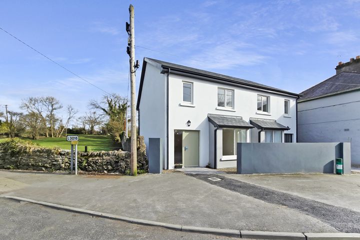 Georges Street, Sixmilebridge, Co. Clare
