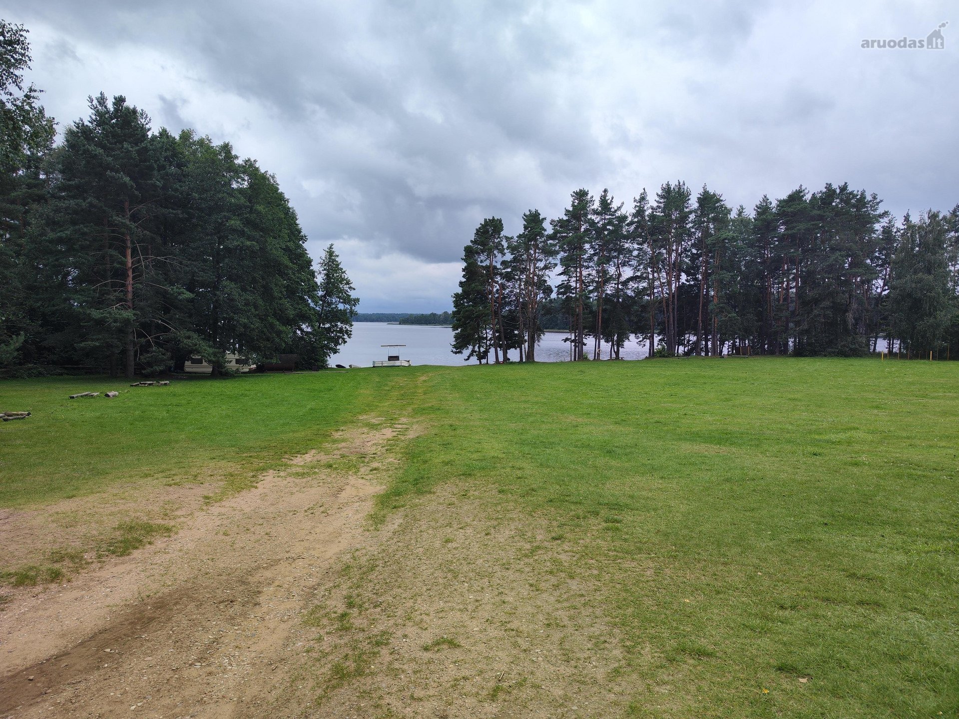 Molėtų r. sav., Kirneilės k. Ežerų g.