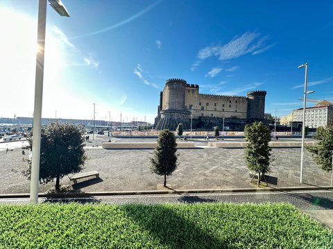 Naples,  IT