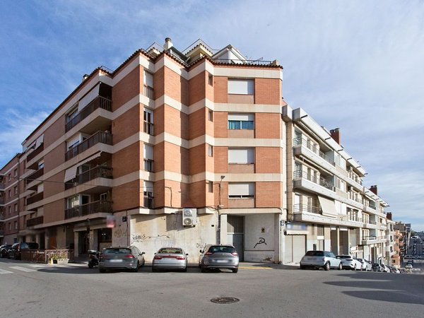Terrassa,  ES
