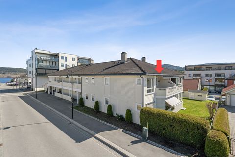 Enggata 10, Jevnaker