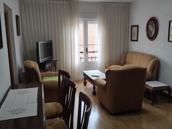 Peñafiel,  ES