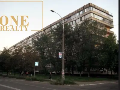 Пантелеймона Куліша вул. (Челябінська), 9