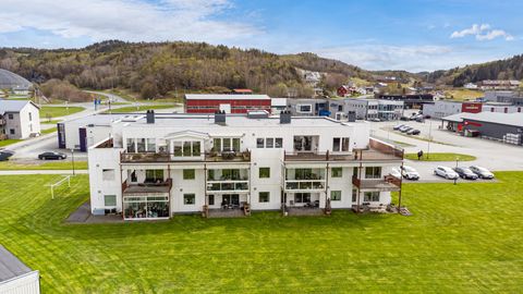 Strandkanten 4, Bjugn