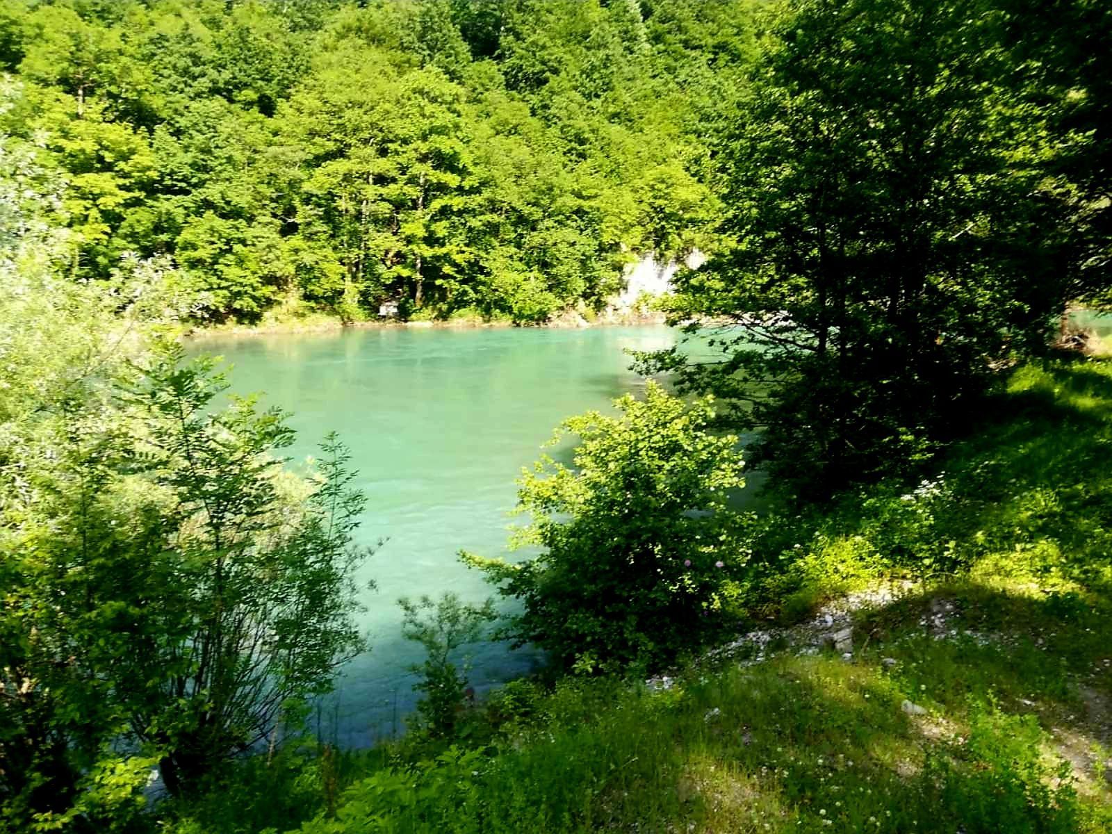 Pluzine, Brijeg