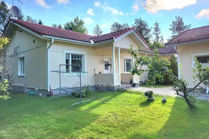 Veneilijänväylä 4 A, Hussa, Oulainen