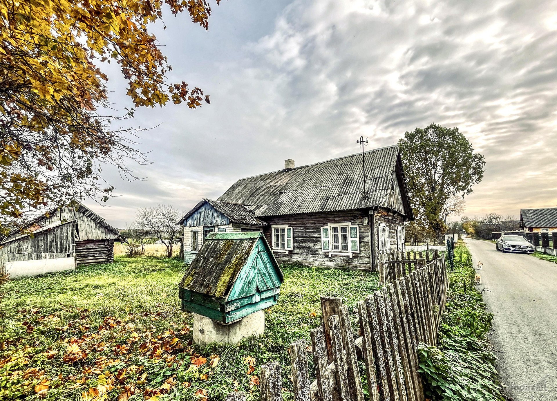 Trakų r. sav., Karažiškių k. Karažiškių g.