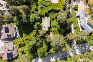 Helsingintie 17, 02700 Kauniainen