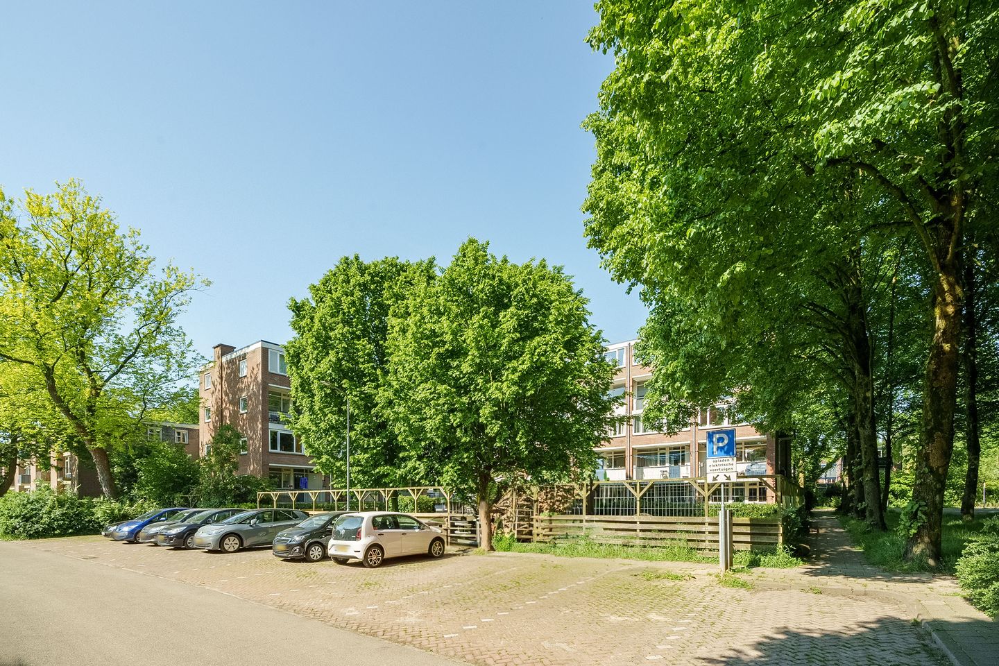 Van 't Hoffstraat 73