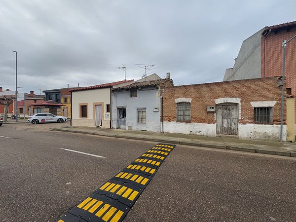 La Pedraja de Portillo,  ES
