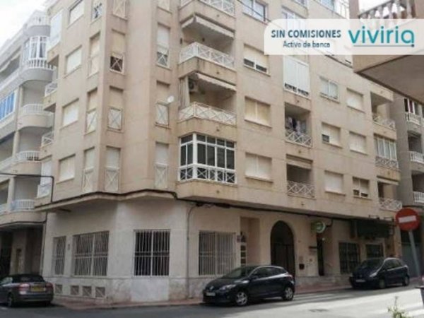 Torrevieja,  ES