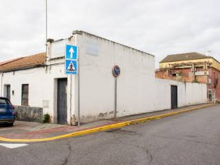 Dos Hermanas,  ES