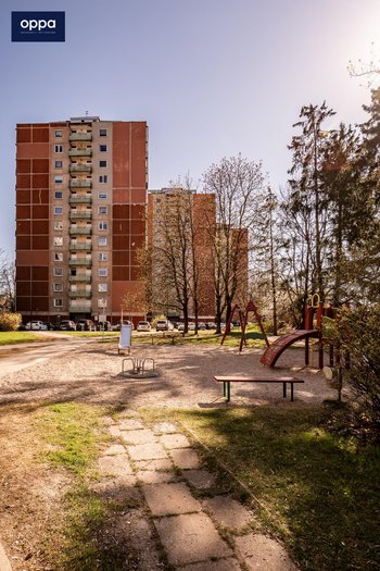 Vilnius, Karoliniškės, Sausio 13-osios g., prieš 55 min.