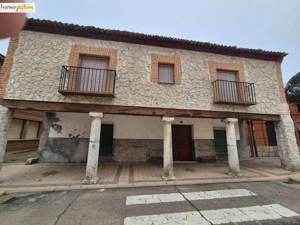 Valdestillas,  ES