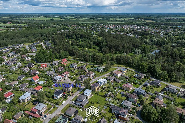 Viljandimaa, Viljandi, Ravila 12