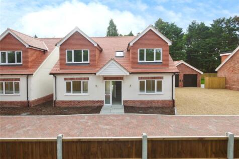 Nags Head Lane, Brentwood, Essex, CM14