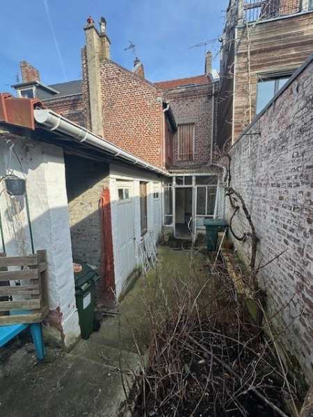 à Amiens (80000)