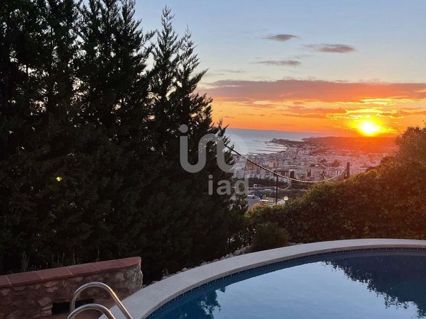 Sitges,  ES