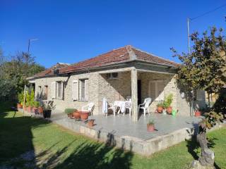 Palamas,  GR