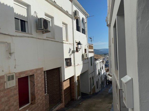 Iznajar,  ES