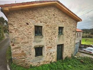 Arteixo,  ES
