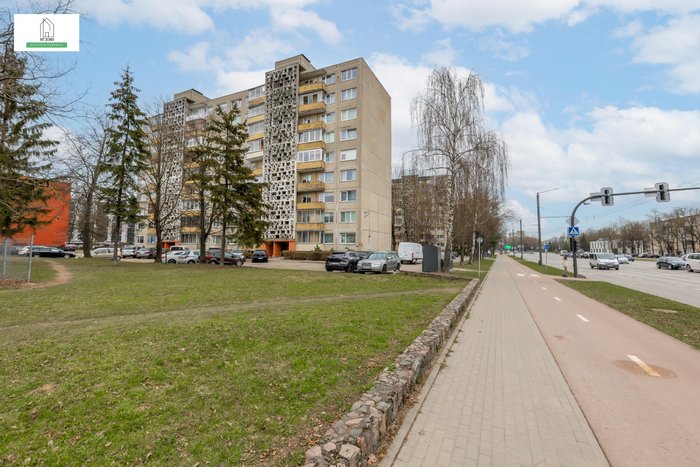Kaunas, Dainava, Taikos pr., balandžio 20 d.