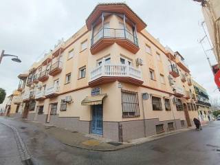 Peligros,  ES