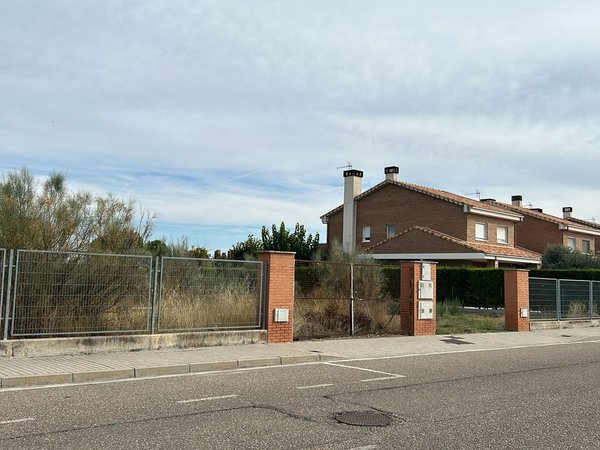Aldeamayor de San Martin,  ES